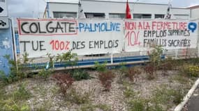 Une banderole en protestation à la fermeture de l'entreprise Cotelle à Rillieux-la-Pape