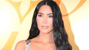 Kim Kardashian lors du défilé Louis Vuitton Homme SS24