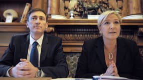 Bernard Monot et Marine Le Pen le 24 février 2014.