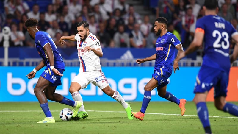 EN DIRECT - Troyes-OL: les Lyonnais ont besoin de points pour rêver d'Europe