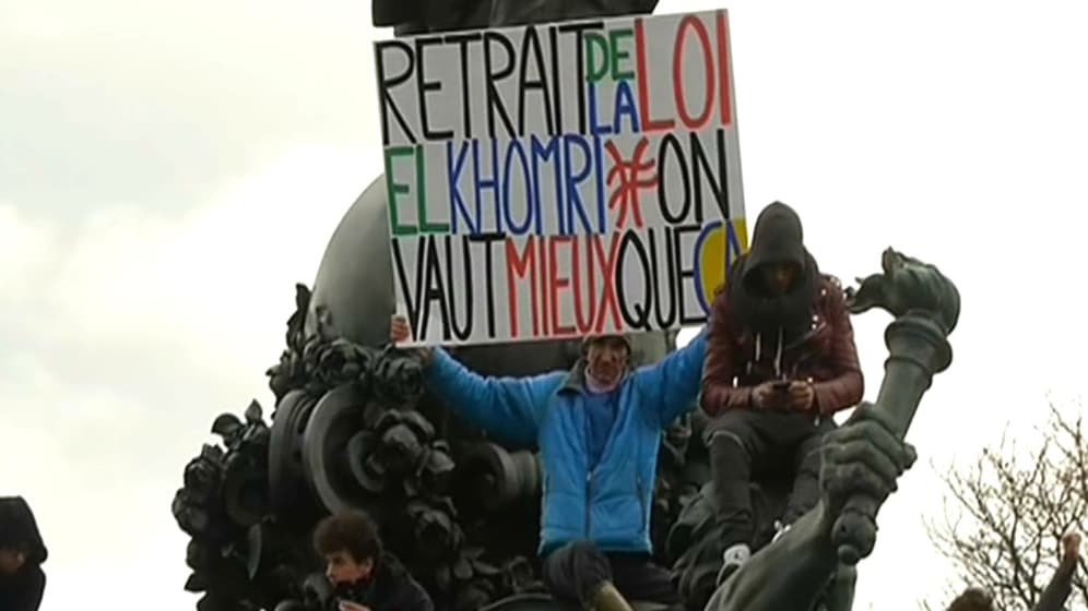 Jean-Baptiste Reddé, place de la République à Paris lors d'une mobilisation contre la loi Travail. Jean-Baptiste Reddé, place de la République à Paris lors d'une mobilisation contre la loi Travail.