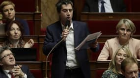 Le député de La France Insoumise (LFI) François Ruffin s'exprime lors des questions au gouvernement à l'Assemblée nationale le 3 avril 2018 à Paris
