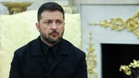 Le président ukrainien Volodymyr Zelensky et Donald Trump, dans le Bureau ovale de la Maison Blanche, le 18 août 2025