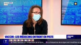 "On navigue à vue": Florence Lapica, médecin généraliste à Lyon, déplore une mauvaise organisation pour recevoir les doses de vaccin contre le Covid-19