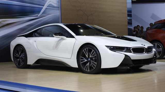 BMW cartonne avec sa sportive hybride rechargeable lancée cet été, la i8.
