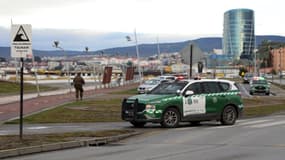 Une voiture de police à Punta Arenas, au Chili, ce vendredi 2 mai 2025.