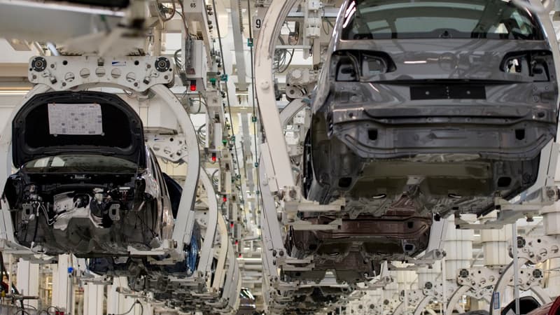 L'estimation de 800.000 véhicules Volkswagen équipés de moteurs truqués depuis 2011 paraît faible puisque 430.000 modèles sont concernés pour la seule année 2015. 