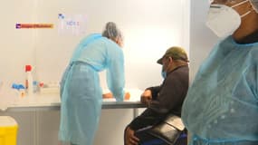 Dans un vaccinodrome pendant la pandémie de Covid-19 - Image d'archives