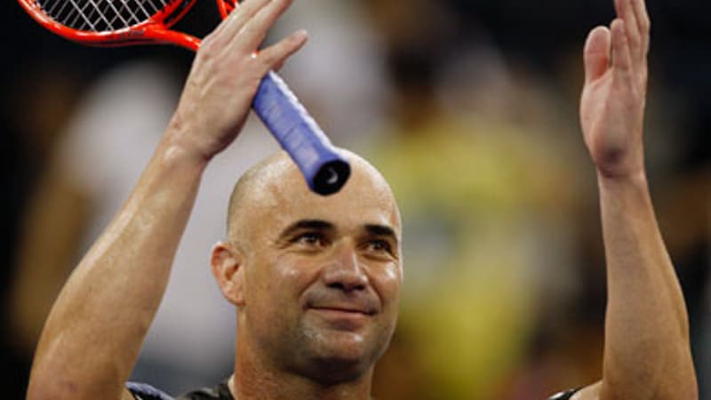 Tennis: Agassi révèle qu'il retournait les services de Becker en fonction de ses mouvements de langue