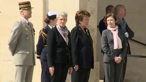 Suivez l'hommage national à Michel Bouquet présidé par Emmanuel Macron en direct sur BFMTV