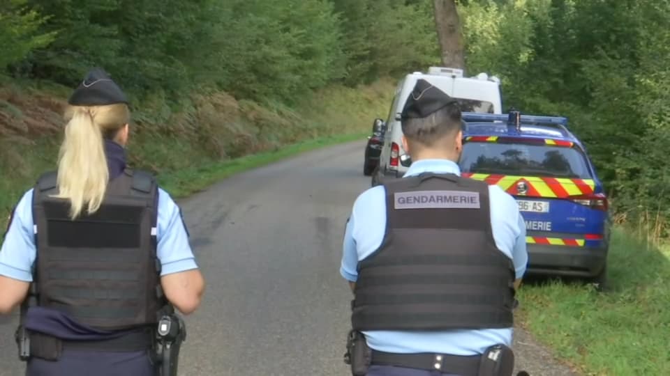 Roubaix : Le double fuck d'un policier à la « Google car »