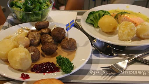 Boulettes de viandes servies dans les cafétéria des magasins Ikea.