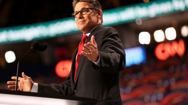 Rick Perry devra poursuivre le travail de son prédécesseur, notamment sur le brûlant dossier du nucléaire iranien.