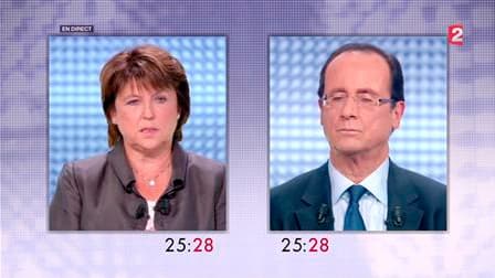 Le duel entre François Hollande et Martine Aubry, qui se sont affrontés mercredi lors d'un débat sur France 2, se tend à trois jours du second tour de la primaire d'investiture socialiste. Le premier accusant son adversaire de "caricature", la seconde dén