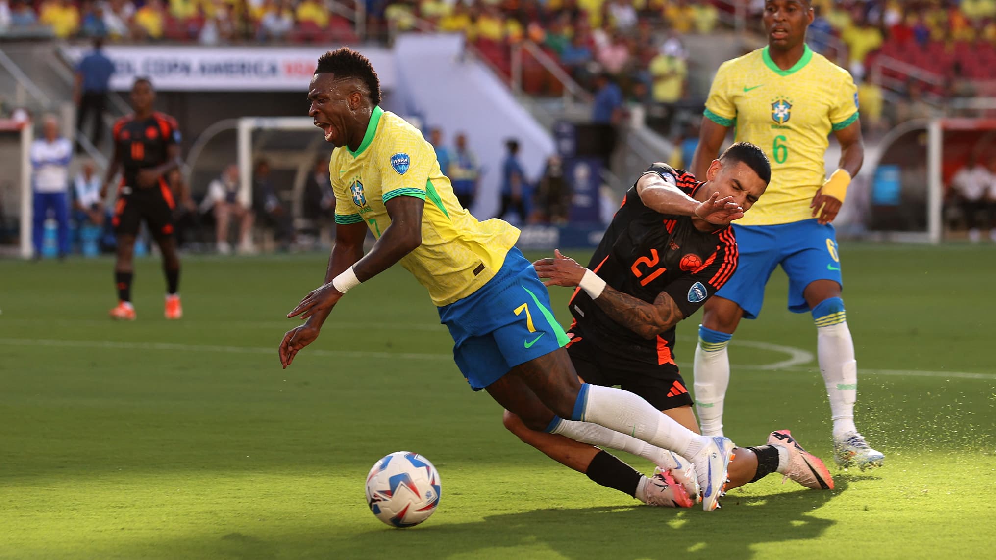 Após suspensão da Colômbia, Brasil terminou em segundo lugar e enfrentará o Uruguai nas quartas de final