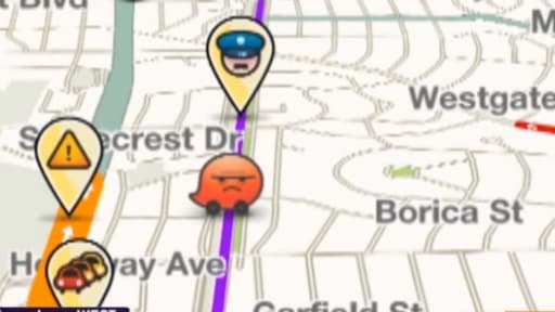 Le site de GPS communautaire Waze pourrait être racheté par Google ou Facebook pour plus d'un milliard de dollars.