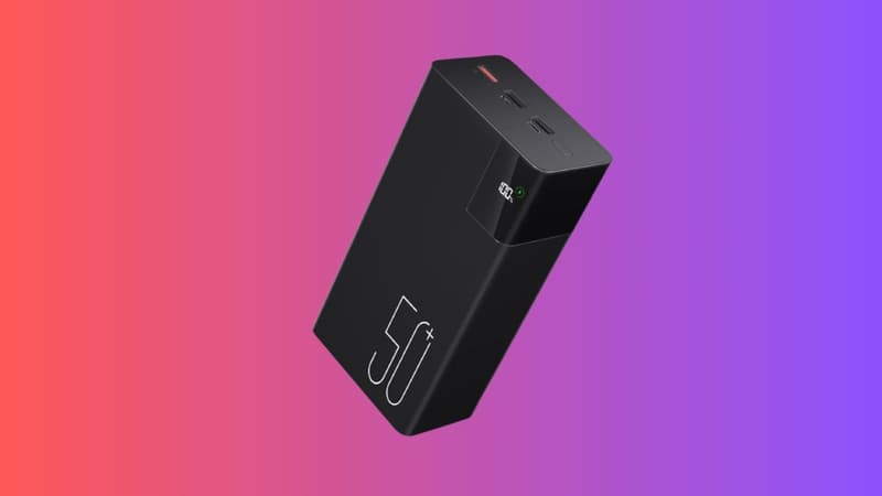 Cette batterie externe grande capacité vous offre une charge ultra rapide en plus d'un prix réduit