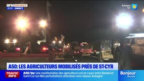 En direct A50 : les agriculteurs mobilisés près de Saint-Cyr