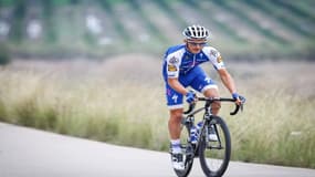 Julian Alaphilippe, en tête de course de la 10e étape... ça sent bon pour la Dream Team
