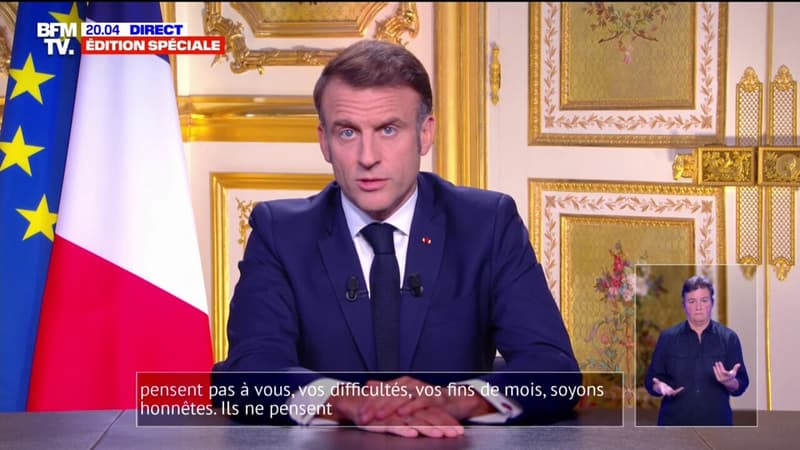 Emmanuel Macron à propos des députés qui ont voté la motion de censure: 