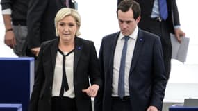 Marine Le Pen et Nicolas Bay au Parlement européen à Strasbourg en avril 2017
