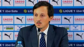 Pablo Longoria en conférence de presse avec l'OM, à Marseille le 2 février 2023