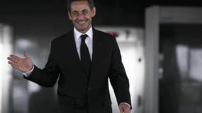 Le retour en grâce de Nicolas Sarkozy se confirme dans un sondage BVA pour Orange, L'Express, la presse régionale et France Inter, où il est plébiscité à 70% par les sympathisants de droite comme un possible recours et préféré à 69% à François Fillon (27%