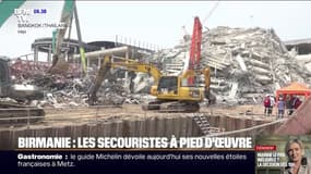 Après le puissant séisme en Birmanie, les recherches de survivants se poursuivent 