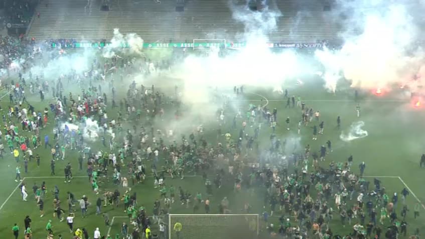 La colère qui éclate à Geoffroy-Guichard le 29 mai 2022