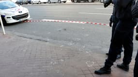 Les policiers exposés à cet incident reçoivent un traitement préventif de plusieurs mois. (photo d'illustration)