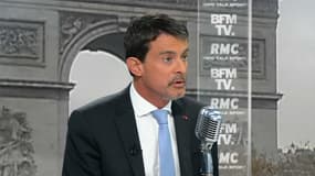 "La phrase de Plenel sur la Une de Charlie Hebdo est un appel au meurtre", estime Valls 