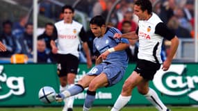 Camel Meriem lors de la finale de la Coupe de l'UEFA entre Valence et l'OM en 2004