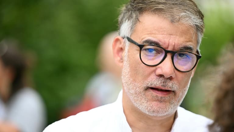 23 MILLIARDS D'EUROS D'ÉCONOMIES AU LIEU DE 44: VOICI LES PROPOSITIONS DU CONTRE-BUDGET DU PARTI SOCIALISTE