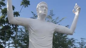 Falcao a lui aussi une statue à son effigie… complètement ratée