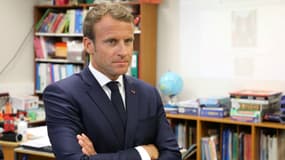 Emmanuel Macron fait pire que François Hollande à la même époque d'après le baromètre Ifop. 