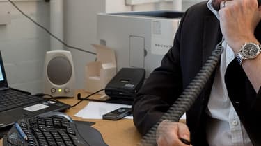 Les patrons d'entreprises de moins de 20 salariés se sont payé moins de 4.000 euros par mois en 2011.