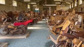 La collection de Gilbert Housset exposée chez un couple normand à Royville, le 17 février 2025.