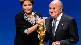 Sepp Blatter et la président brésilienne Dilma Rousseff