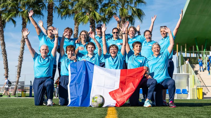 "Mais Isabelle, t'es sur TikTok!": la grosse hype de "l'équipe de France des mamans", championne du monde de foot en marchant