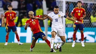 Lamine Yamal et Kylian Mbappé lors d'Espagne-France (4-3, Ligue des Nations), le 5 juin 2025
