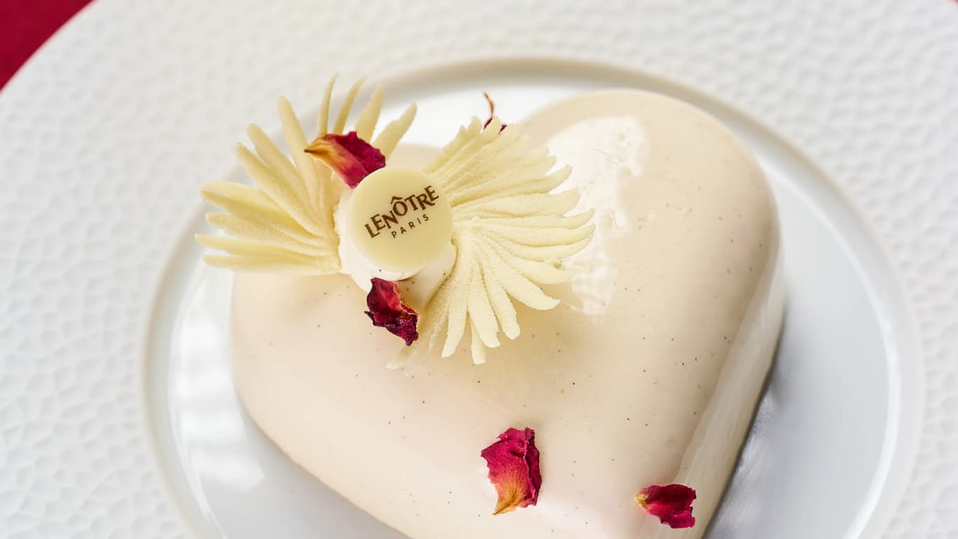 "Les mots d'amour", la pâtisserie de Saint-Valentin par Lenôtre