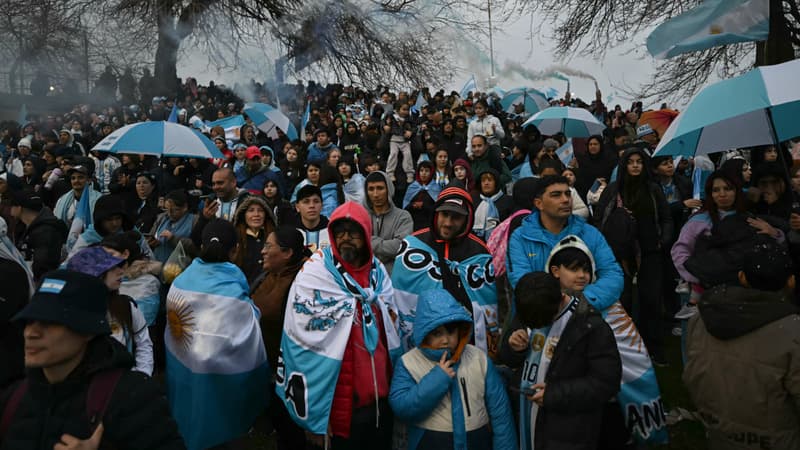 Coupe du monde 2026: des milliers de personnes réunies en Argentine pour accueillir les finalistes malheureux (mais pas Messi)