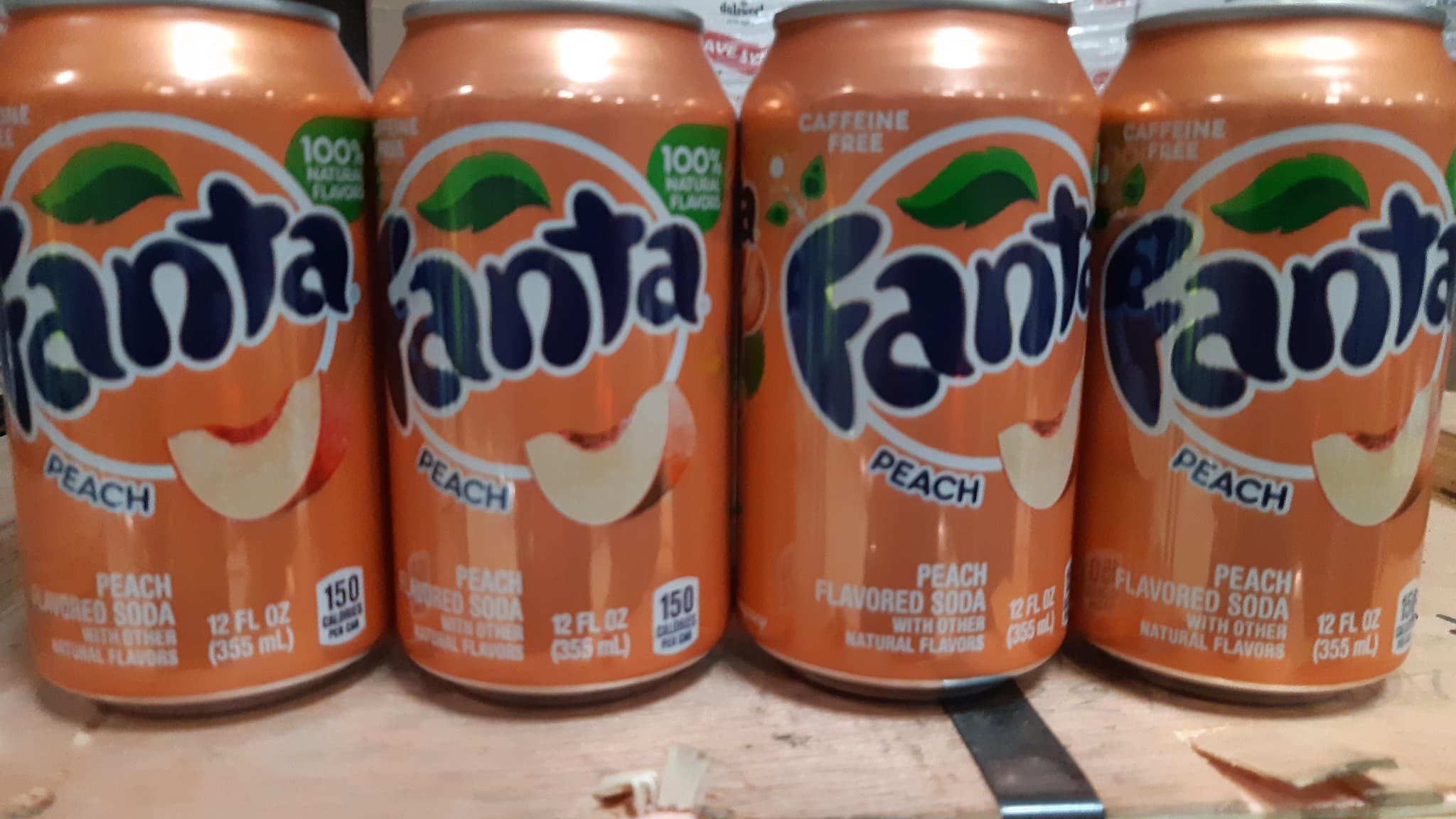 Des canettes de soda du marché nord-américain à destination de la France saisies