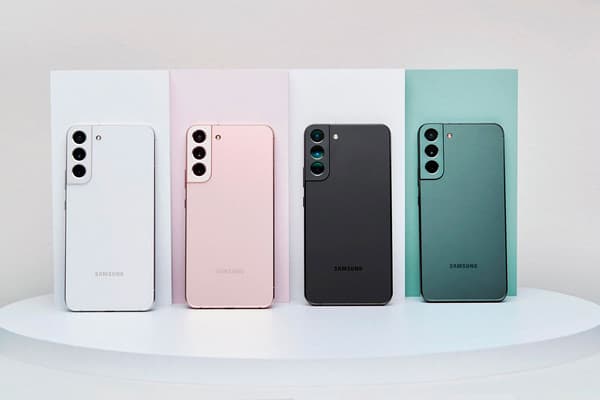 Les différents coloris du Samsung Galaxy S22