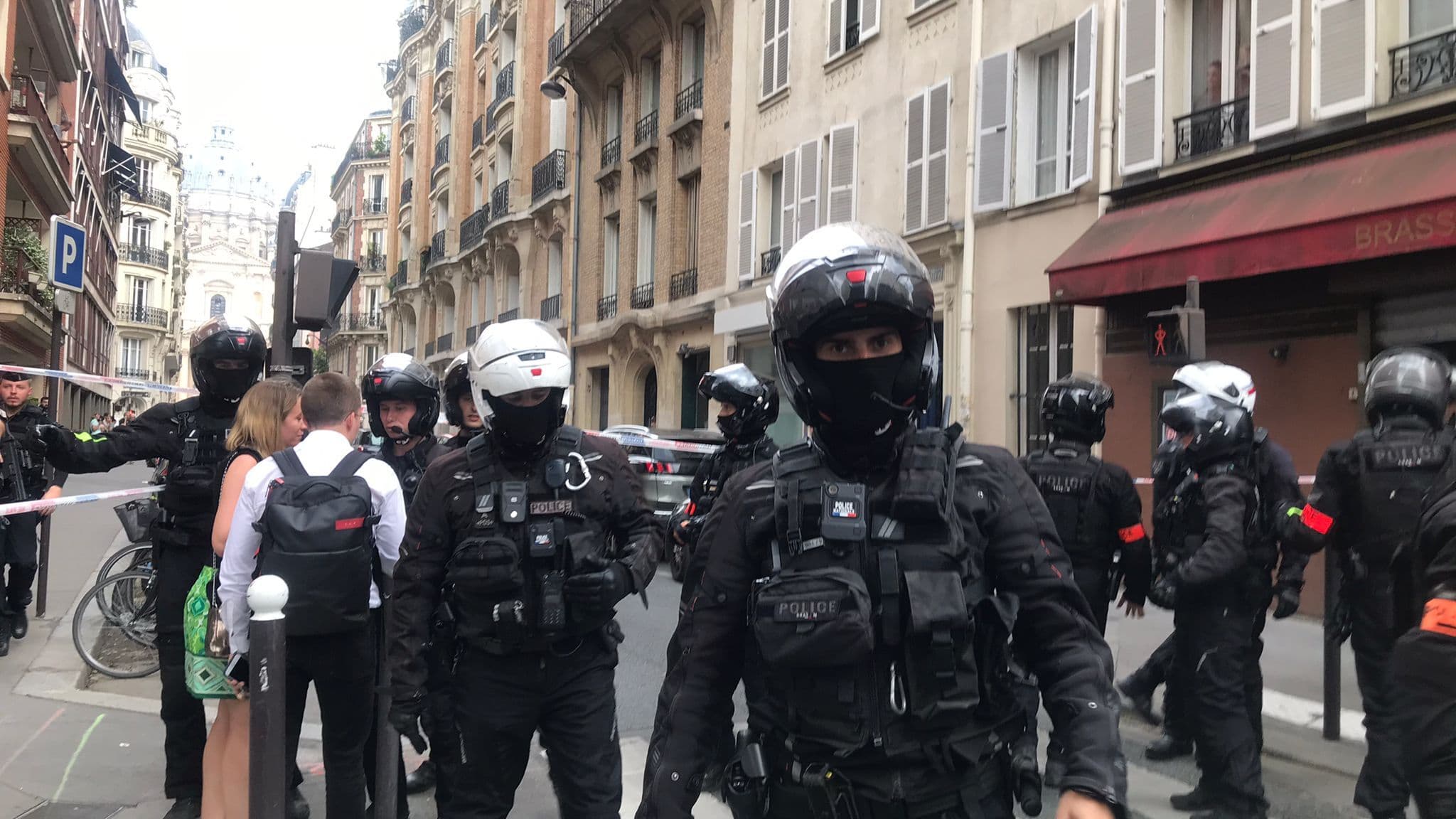 Des policiers sont sur place. 