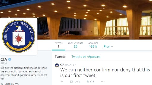 La page d'accueil et le premier tweet de la CIA, sur Twitter.