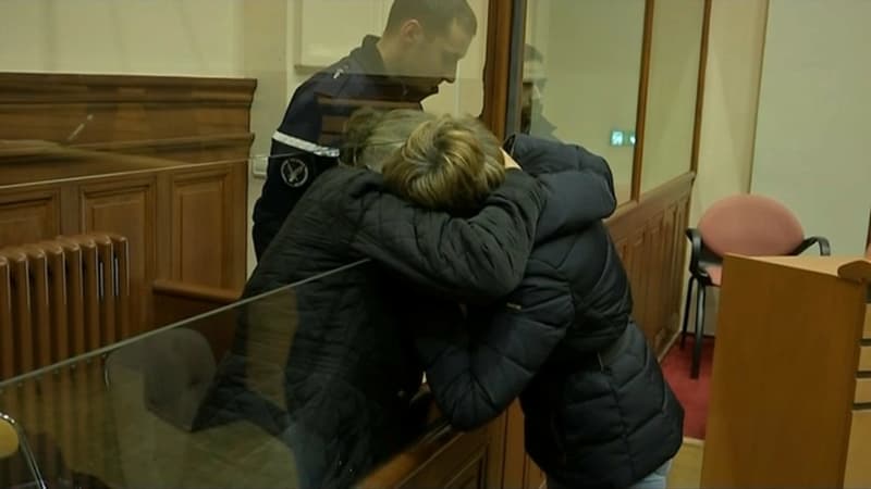 Jacqueline Sauvage et sa fille à Blois le 3 décembre 2015
