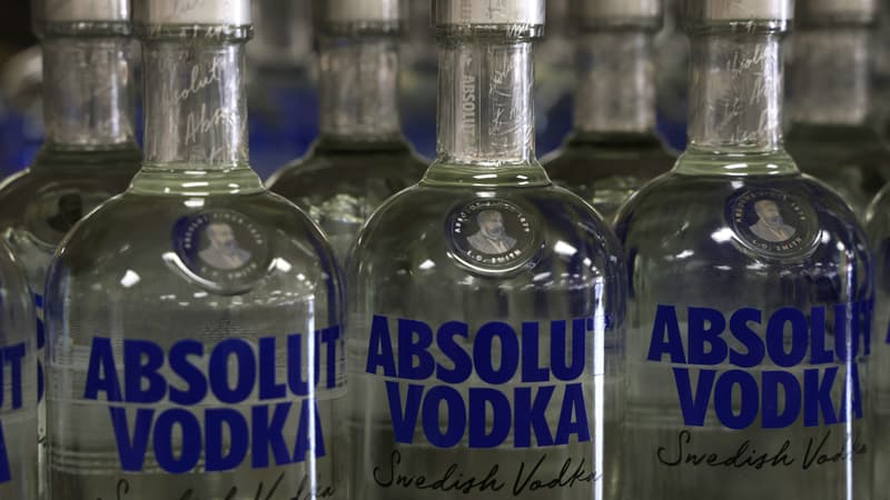 Pernod Ricard: menacée de boycott, la vodka Absolut annonce l'arrêt des exportations vers la Russie