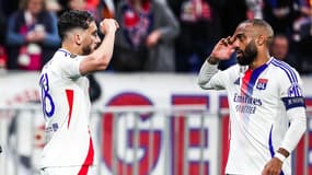 Rayan Cherki et Alexandre Lacazette lors du match OL-Manchester United (2-2, Ligue Europa), le 10 avril 2025