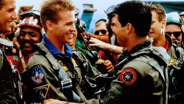 Val Kilmer et Tom Cruise dans Top Gun, en 1986.